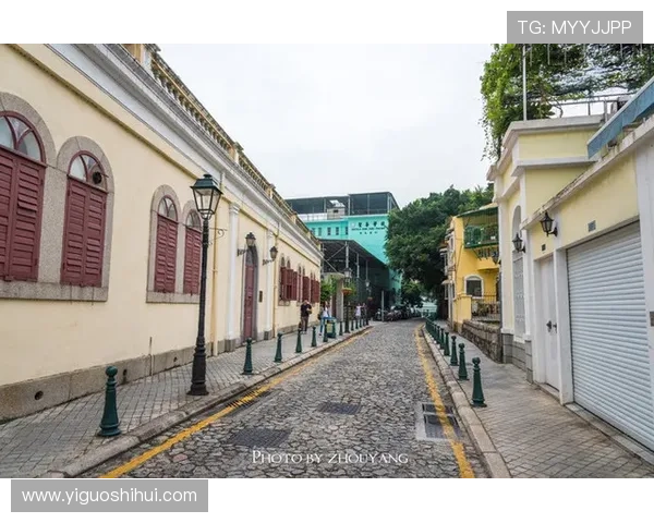 美獅美高梅周边景点：探访澳门独特的文化与历史